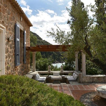 Bed and Breakfast Patrick & Joan Leigh Fermor House Kardhamili Exterior foto