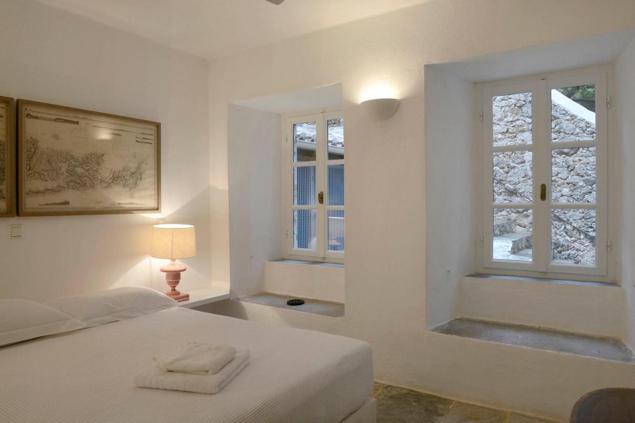Bed and Breakfast Patrick & Joan Leigh Fermor House Kardhamili Exterior foto