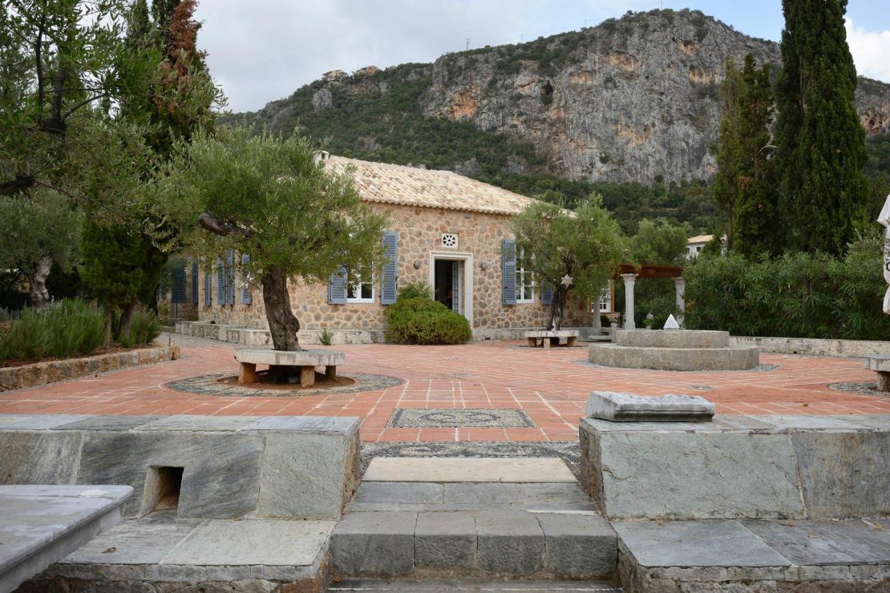 Bed and Breakfast Patrick & Joan Leigh Fermor House Kardhamili Exterior foto