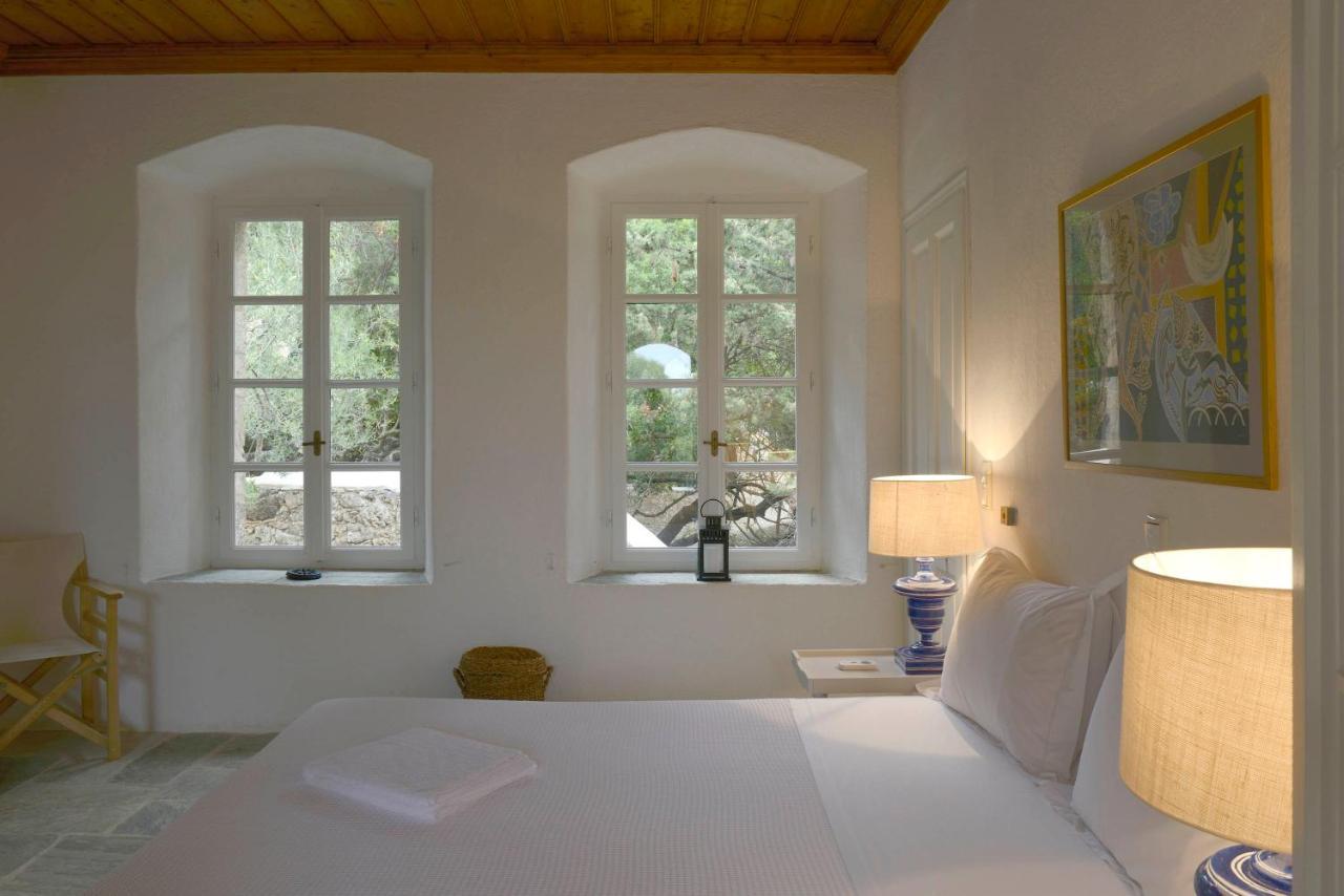 Bed and Breakfast Patrick & Joan Leigh Fermor House Kardhamili Exterior foto