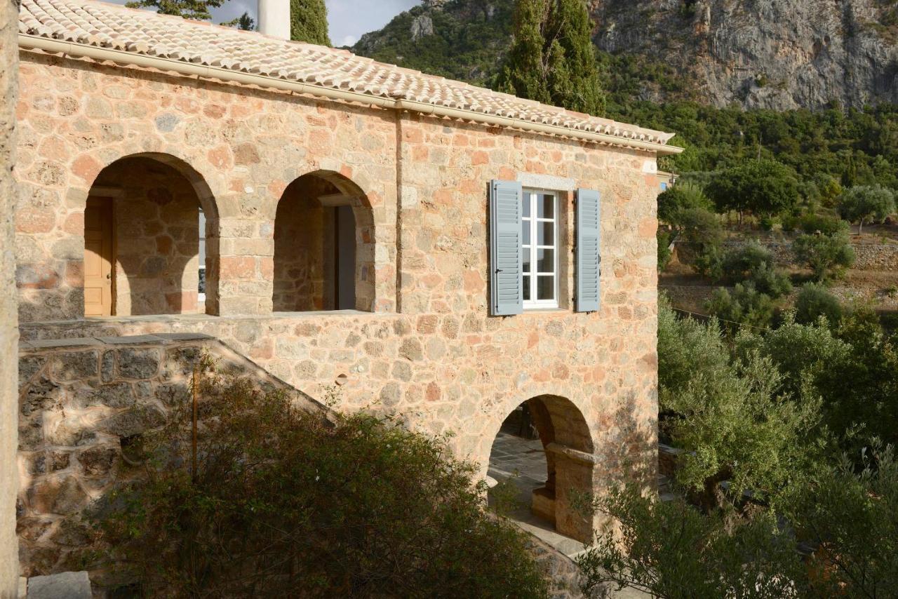 Bed and Breakfast Patrick & Joan Leigh Fermor House Kardhamili Exterior foto